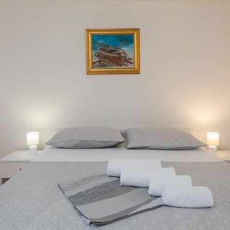 Adriatic Blue Apartments Lokva Rogoznica Exterior foto