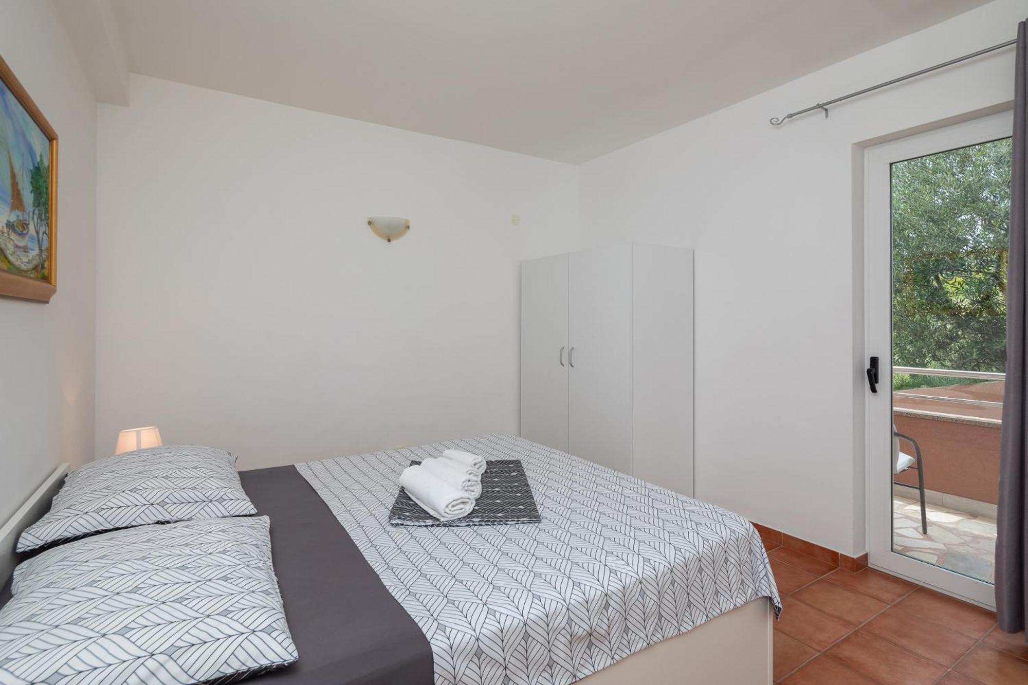 Adriatic Blue Apartments Lokva Rogoznica Exterior foto